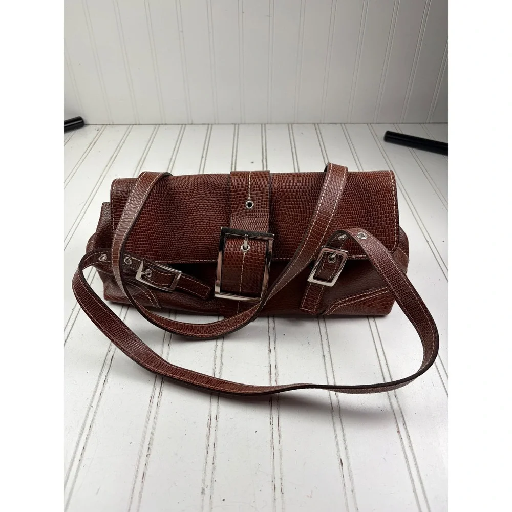 Maxx New York Vintage Y2K Brown Pebbled Retro Leather Baguette Shoulder Bag